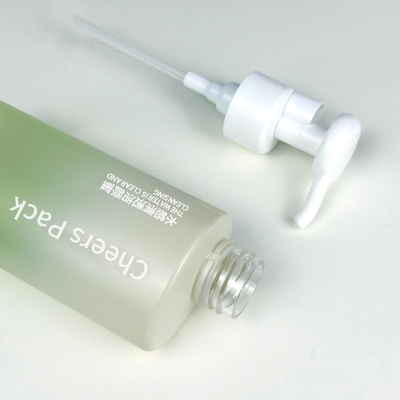 طراحی جدید ظرف های آرایشی 150 میلی لیتر/500 میلی لیتر بسته بندی مراقبت از پوست بطری PET سفید با پمپ لوشن
