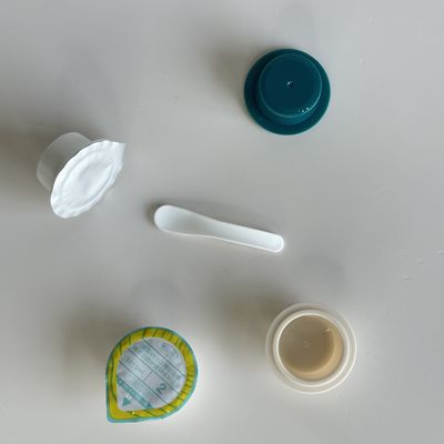 فنجان‌های پلاستیکی PP با لوگوی سفارشی 10 میلی‌لیتری برای کرم‌های آرایشی با درپوش فویل آلومینیومی