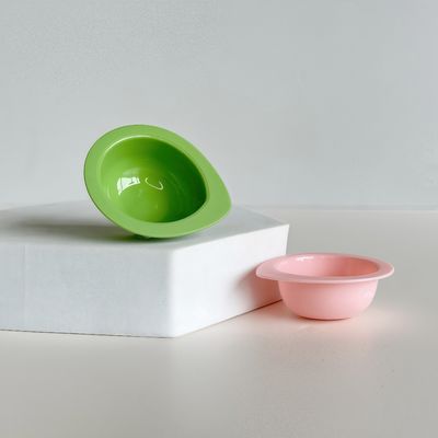 فنجان‌های ژله‌ای PP قابل تنظیم 6 میلی‌لیتری و 8 میلی‌لیتری برای کرم‌ها و لوسیون‌های آرایشی