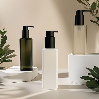 بطری مربع پلاستیکی PET با بسته بندی پمپ فشار برای بسته بندی مراقبت شخصی آرایشی در رنگ های سفارشی