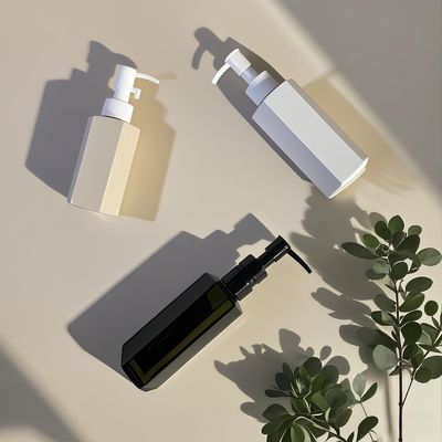 بطری پلاستیکی PET با بدنه صاف شش ضلعی با پمپ فشاری برای لوسیون یا شامپو آرایشی در حجم 120 میلی لیتر، 150 میلی لیتر و 200 میلی لیتر