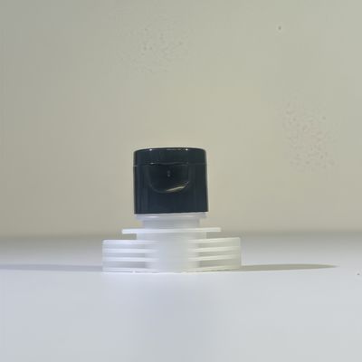 کپسول پیچ فلپ تاپ 3 میلی متری قابل حمل و دوام با اسپوت 16 میلی متری برای پاکسازی انعطاف پذیر و بسته بندی آرایشی