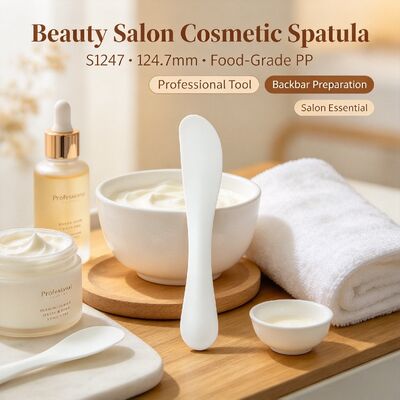 S1247 مواد غذایی درجه PP آرایشی مخلوط کردن اسپاتولا برای سالن زیبایی. ایده آل برای مخلوط کردن ماسک پودر و کرم زیبایی خمیر. مناسب برای سالن های زیبایی، استودیوهای اسپا و مراقبت از پوست خانه DIY. عمده در دسترس.