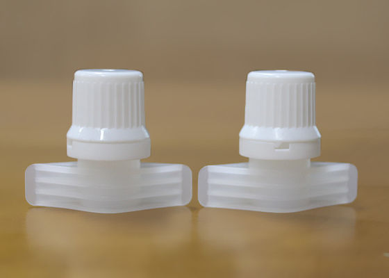 پلاستیکی ضدعفونی PP / PE پلاستیکی پاشنه پاشنه محافظ گوشه در 300ML کیسه های مایع قابل انعطاف
