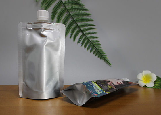 بسته بندی سفارشی کیسه های بسته بندی Doypack روکش با آبگیر برای آب مایع